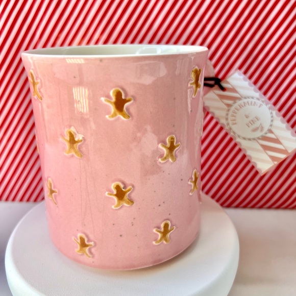 Pink Christmas Mug with Gingerbread Man Cookies 18 ounces Textured - Picture 4 of 8